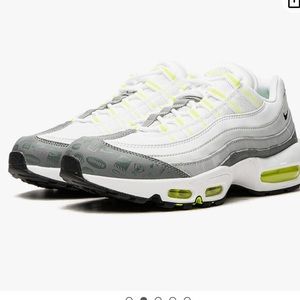 AIR MAX 95 'LOGOS PACK - WHITE NEON' |Size 7Y|